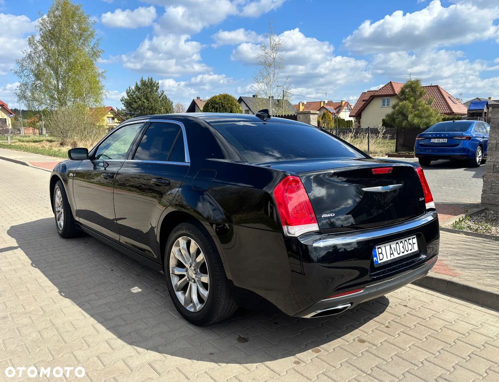 Chrysler 300 - 2