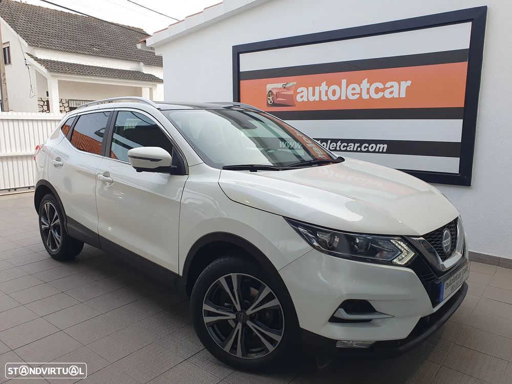 Nissan Qashqai 1.5 dCi N-Connecta - 26