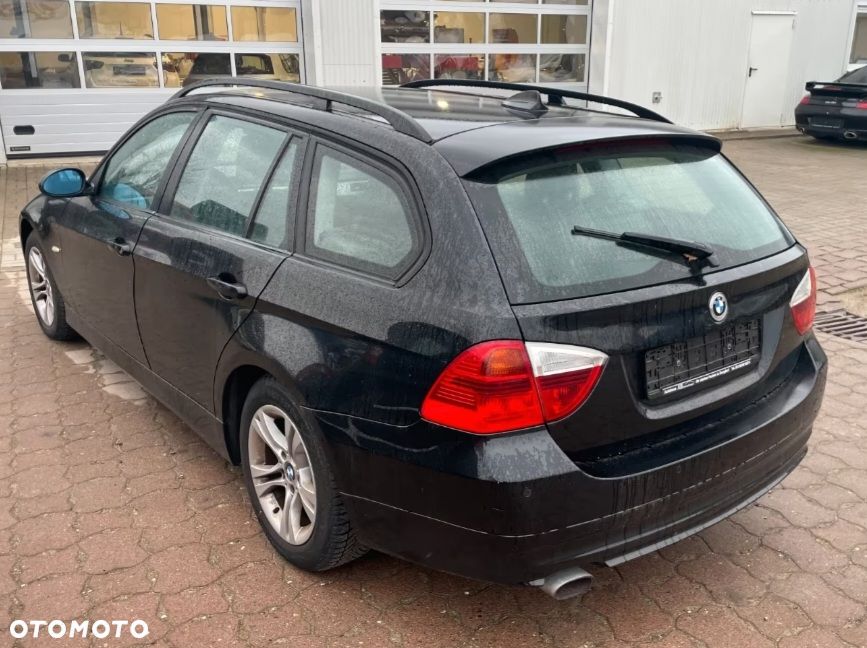 BMW Seria 3 320d DPF - 5