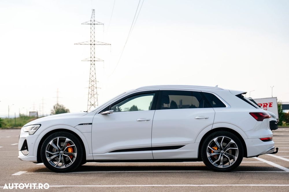 Audi e-tron - 3