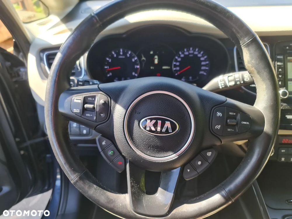 Kia Carens 1.6 GDI Business Line 7os EU6 - 22