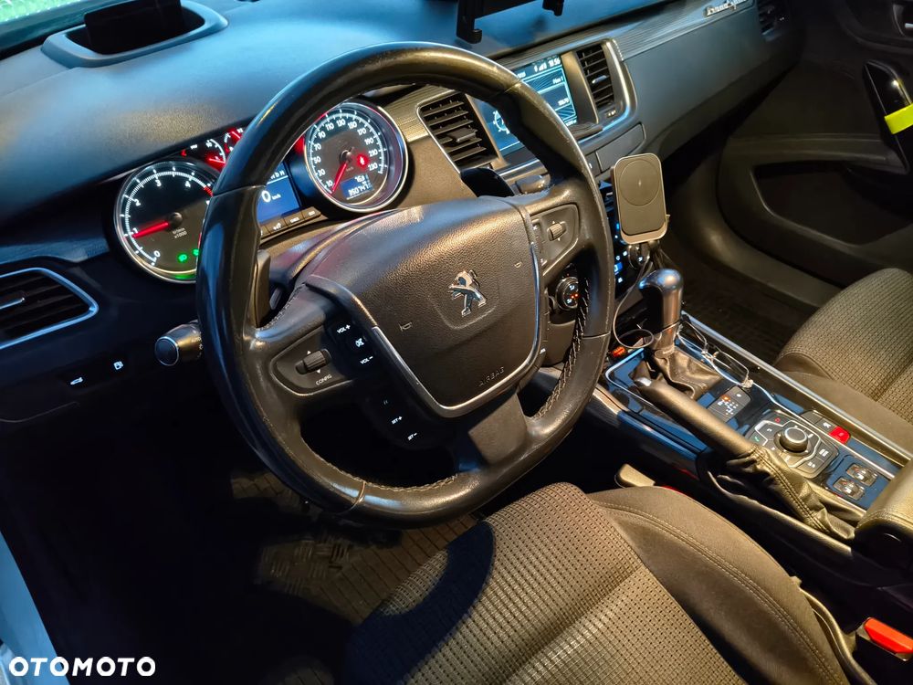 Peugeot 508 SW HDi 160 Automatik Allure - 21