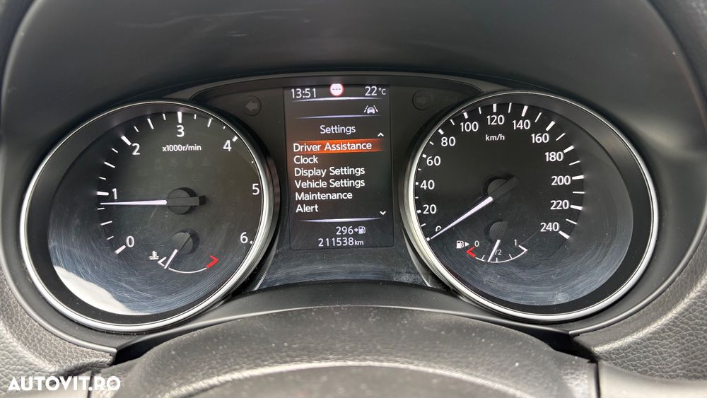 Nissan Qashqai 1.5D 114CP 2WD N-Connecta - 17