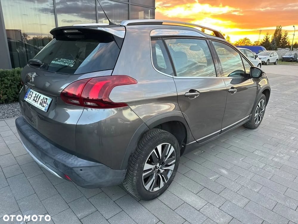 Peugeot 2008 - 3