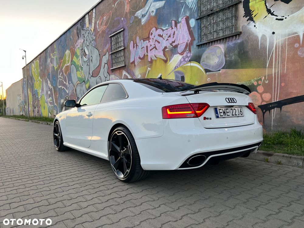 Audi RS5 Coupé Standard - 12