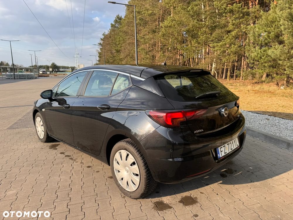 Opel Astra 1.6 CDTI Dynamic S&S - 17