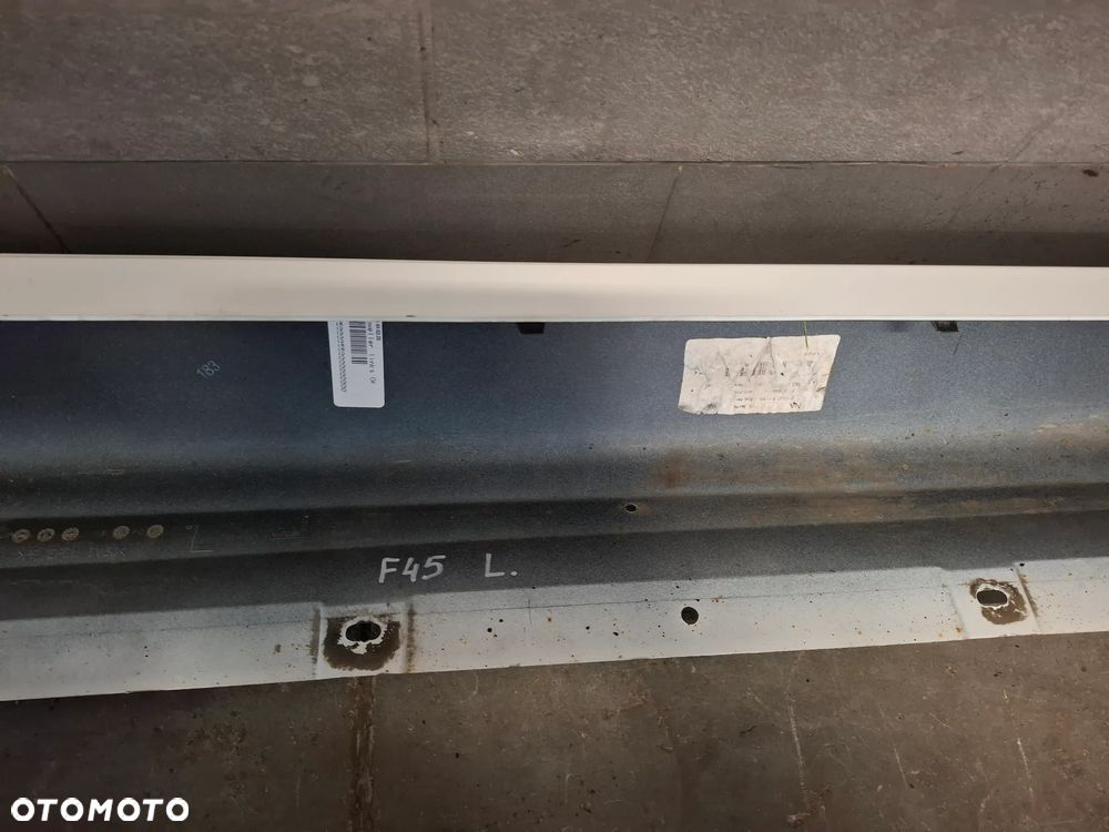 Nakładka progowa lewa BMW 2 F45 2015 rok kolor 300 nr 7318749 - 4