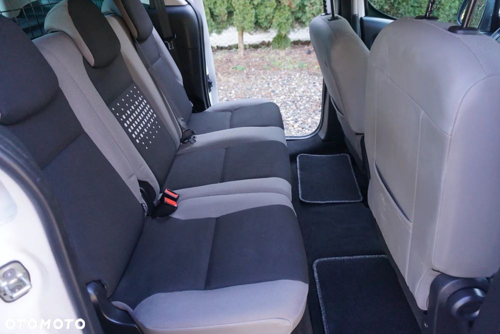 Citroën Berlingo Multispace BlueHDi 100 FEEL - 14