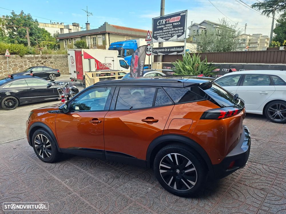 Peugeot 2008 PureTech 130 Stop&Start GT-Line Edition — fotografia 13