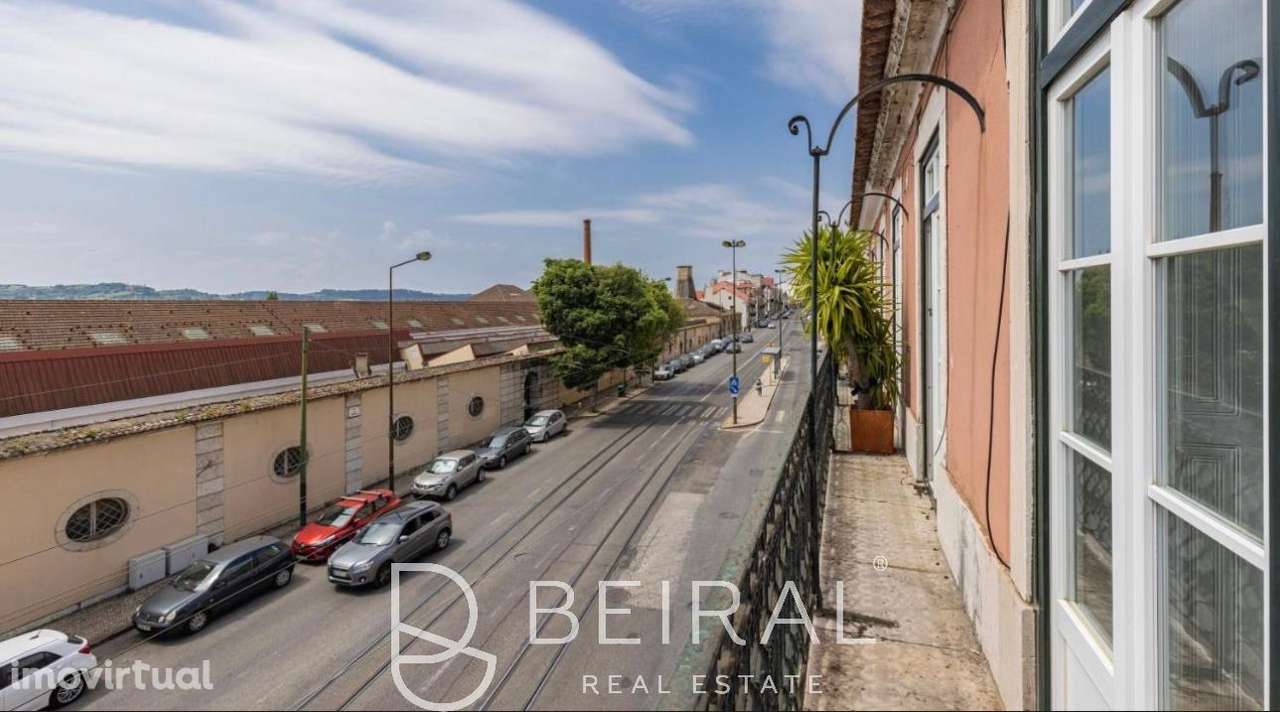 Apartamento T2 com varanda e estacionamento - Grande imagem: 3/24