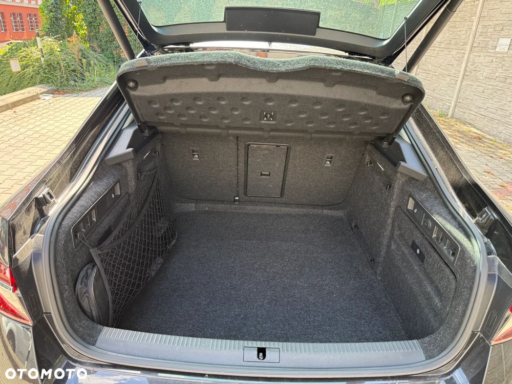 Skoda Superb 2.0 TDI SCR 4x4 L&K DSG - 3