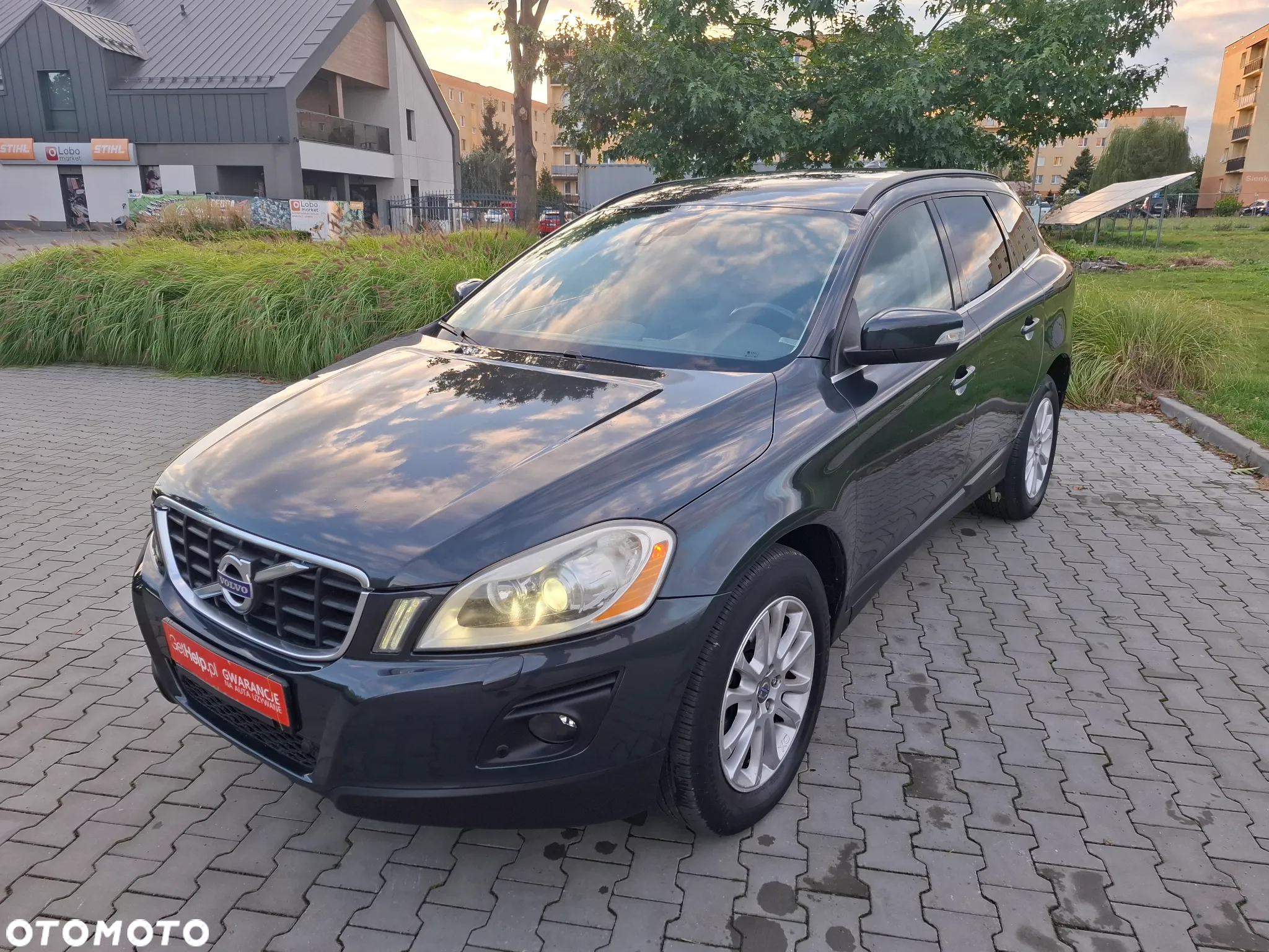 Volvo XC 60 D5 AWD Momentum - 2