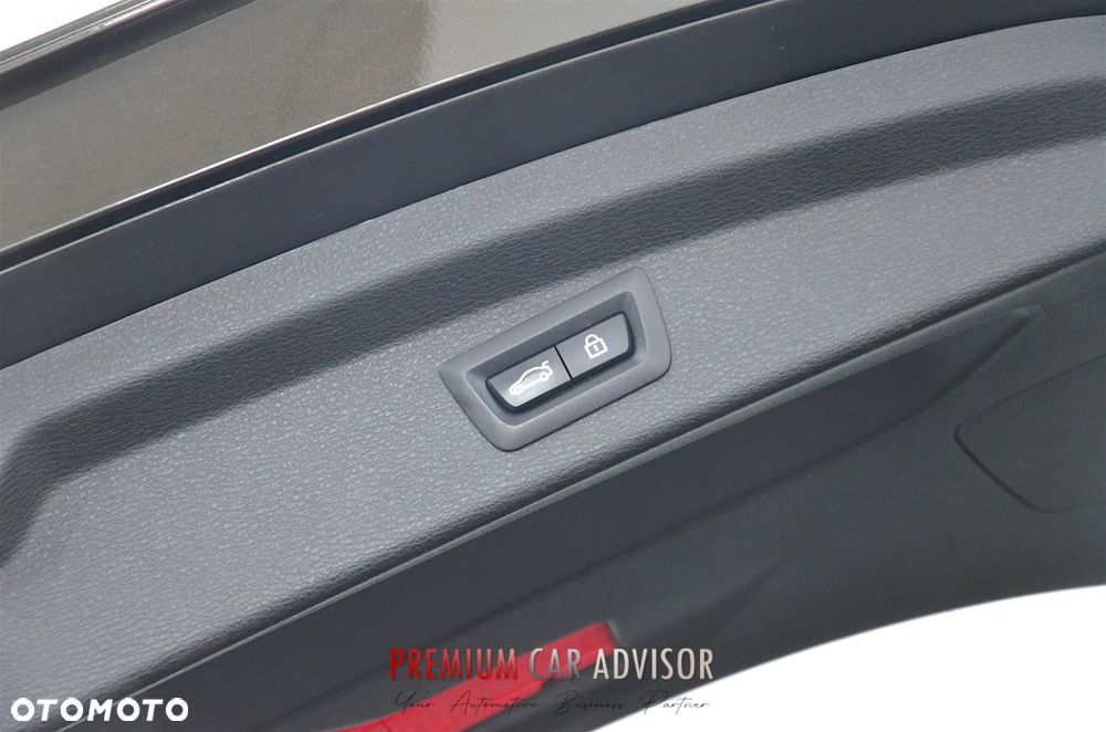 BMW X2 sDrive18i Advantage Plus - 28