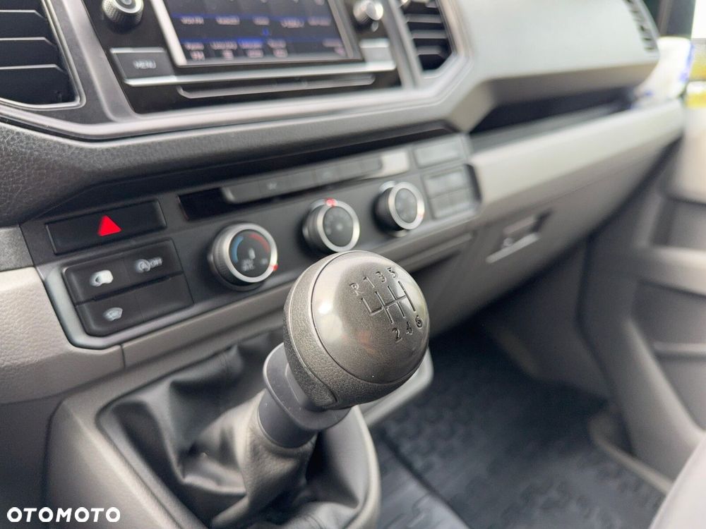 Volkswagen Crafter Crafter 35 BiTDI (11,3m3) - 32