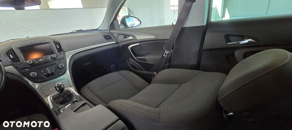 Opel Insignia - 26