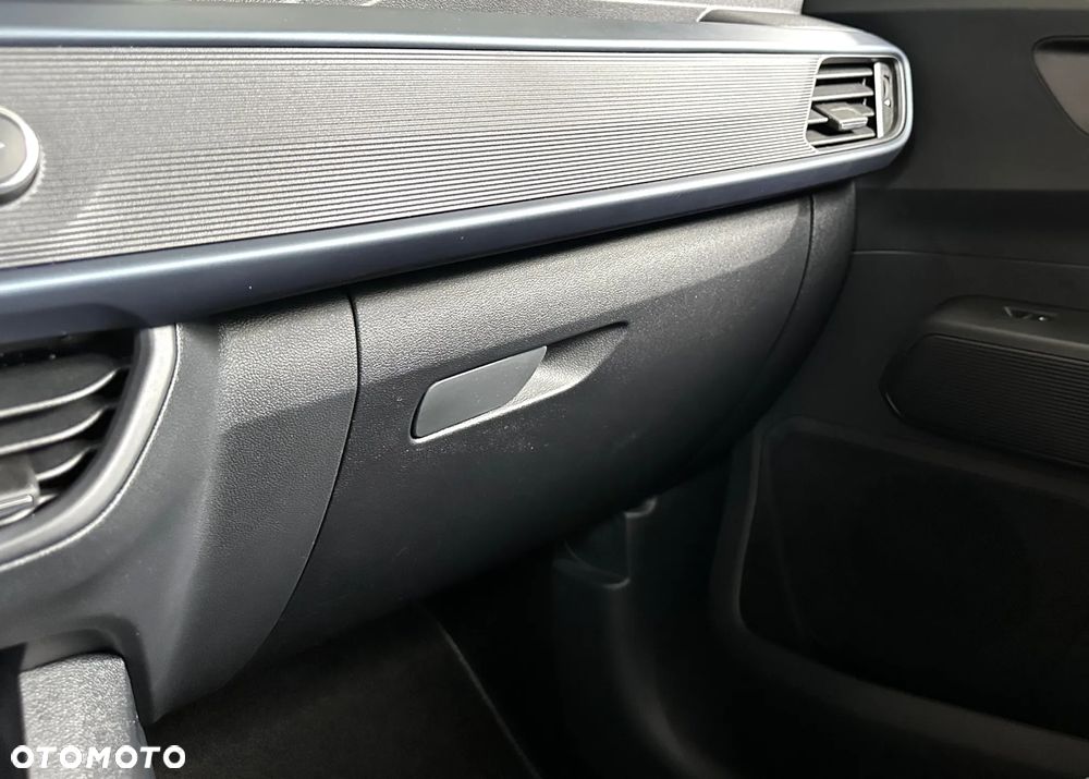 Ford Tourneo - 24