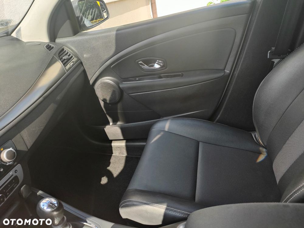 Renault Megane - 13