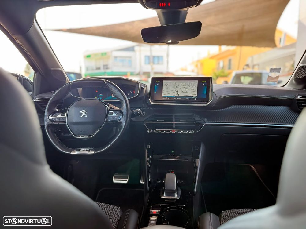 Peugeot e-208 50 kWh GT Line - 13