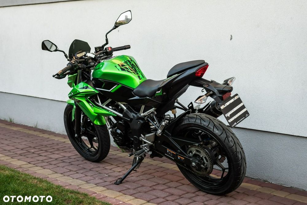 Kawasaki Z - 4