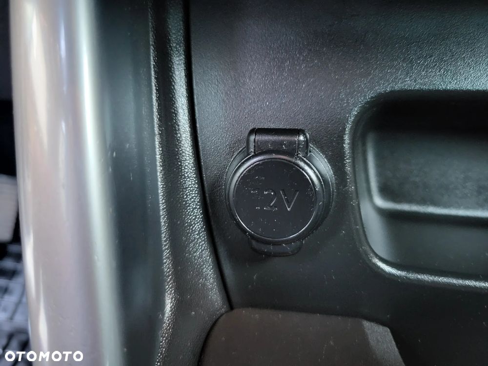 Citroën C3 Aircross BlueHDI 100 Stop & Start Shine - 28