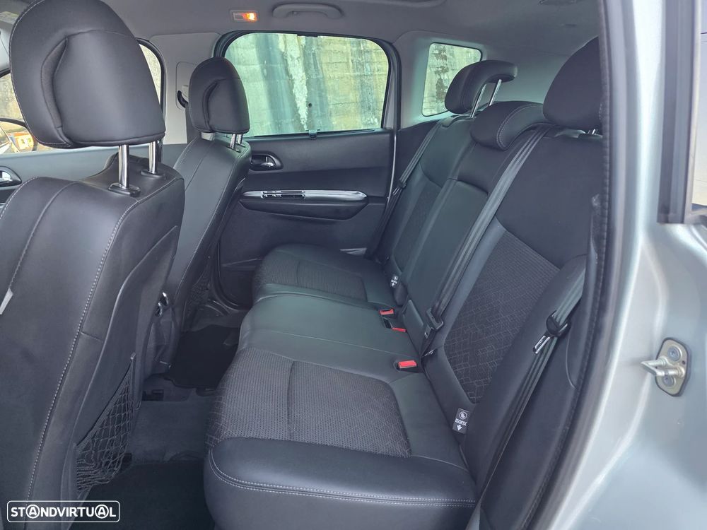 Peugeot 3008 1.2 PureTech Allure - 5