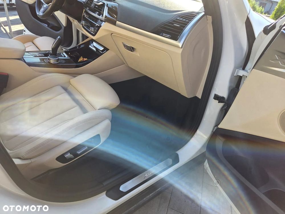 BMW X3 xDrive30i xLine - 22