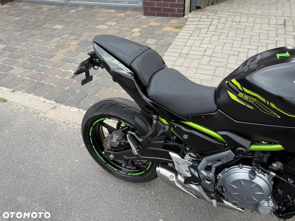 Kawasaki Z 650 - 24