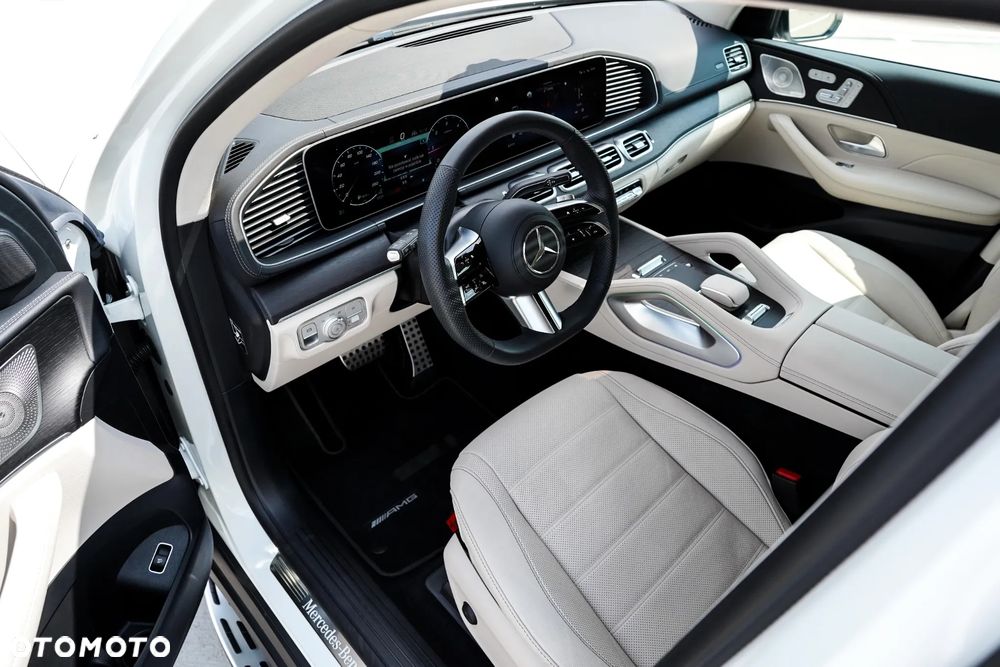 Mercedes-Benz GLS - 14