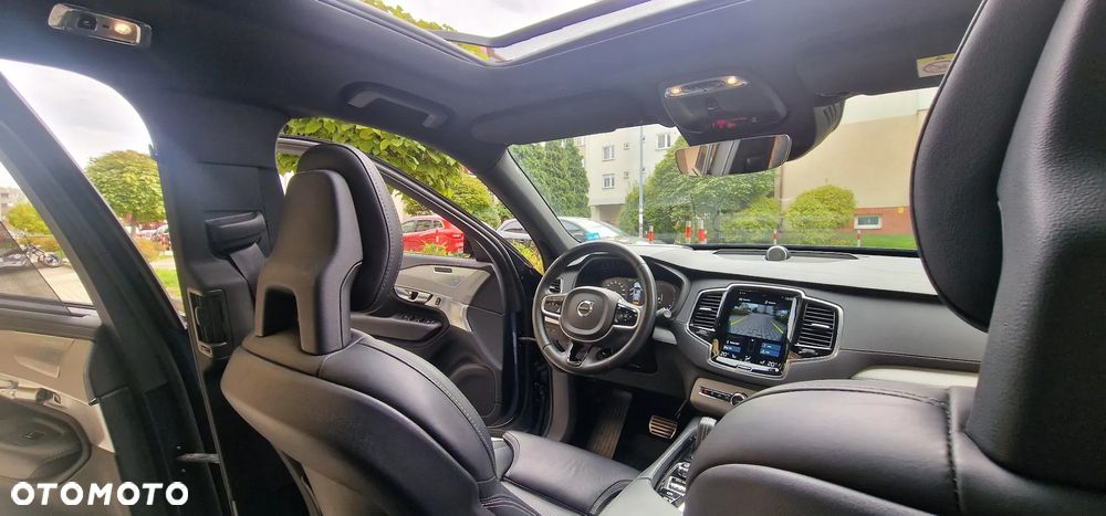 Volvo XC 90 T8 AWD Plug-In Hybrid R-Design 7os - 26