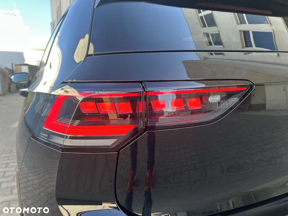 Volkswagen Golf - 21