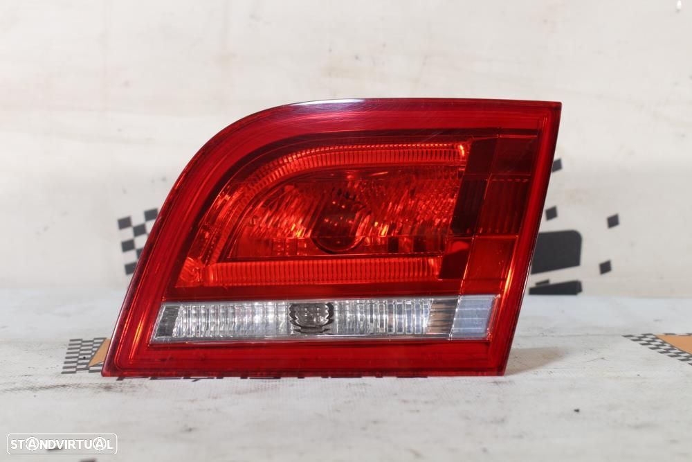 Farolim Direito Audi A3 (8P1)  8P4945094d / Pendura Da Mala Em Led - 1