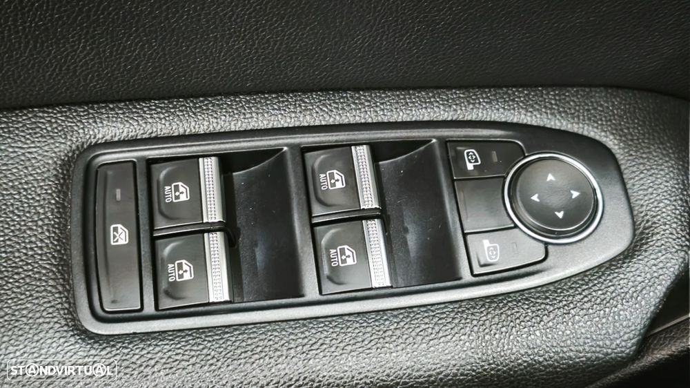 Renault Captur 1.0 TCe Techno - 23