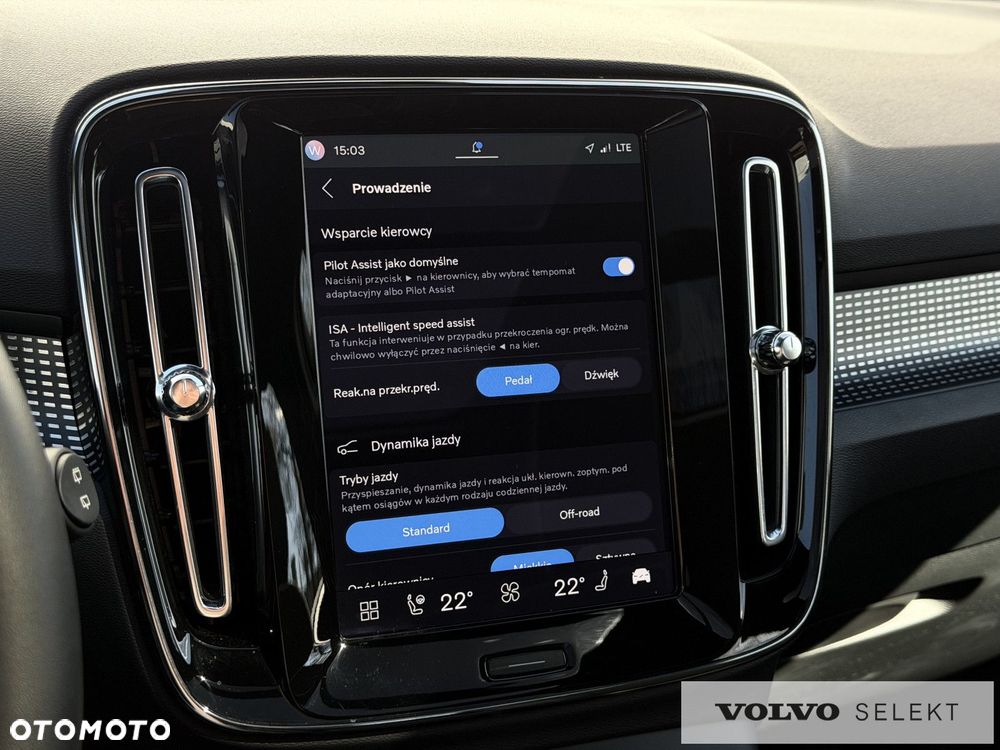 Volvo XC 40 - 30