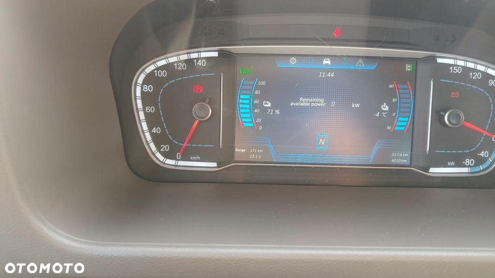 FOTON Aumark - 23