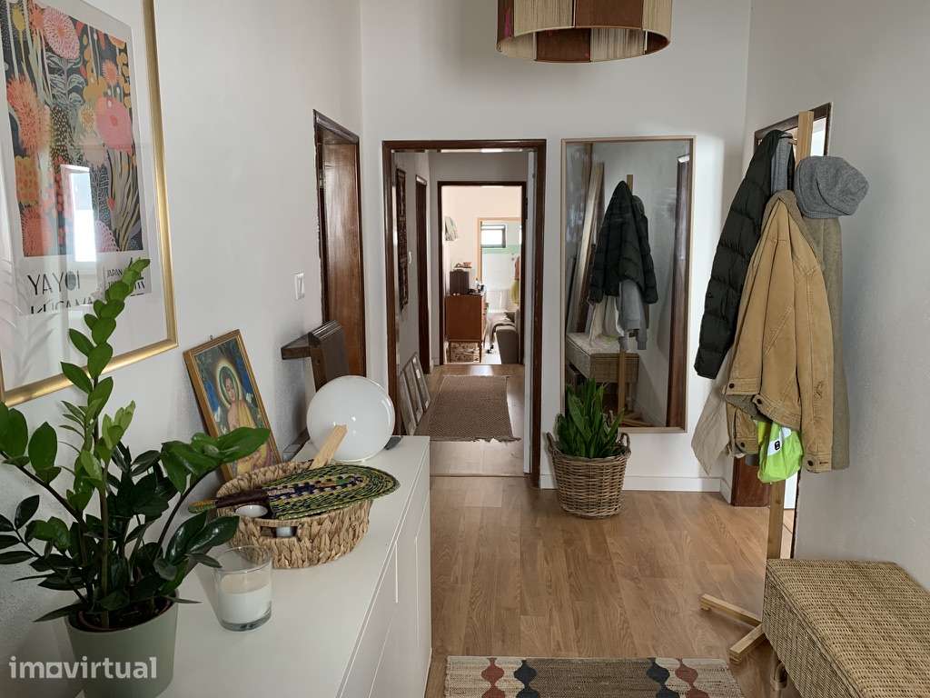 Encantadora moradia recentemente renovada em Aguiar - Grande imagem: 2/19