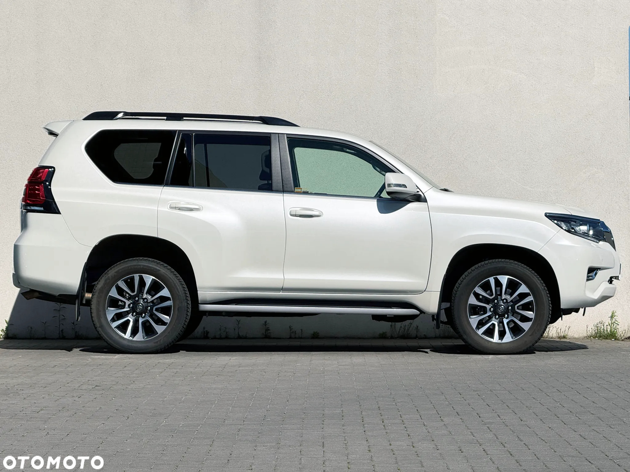 Toyota Land Cruiser LC 2.8 D-4D Prestige - 3