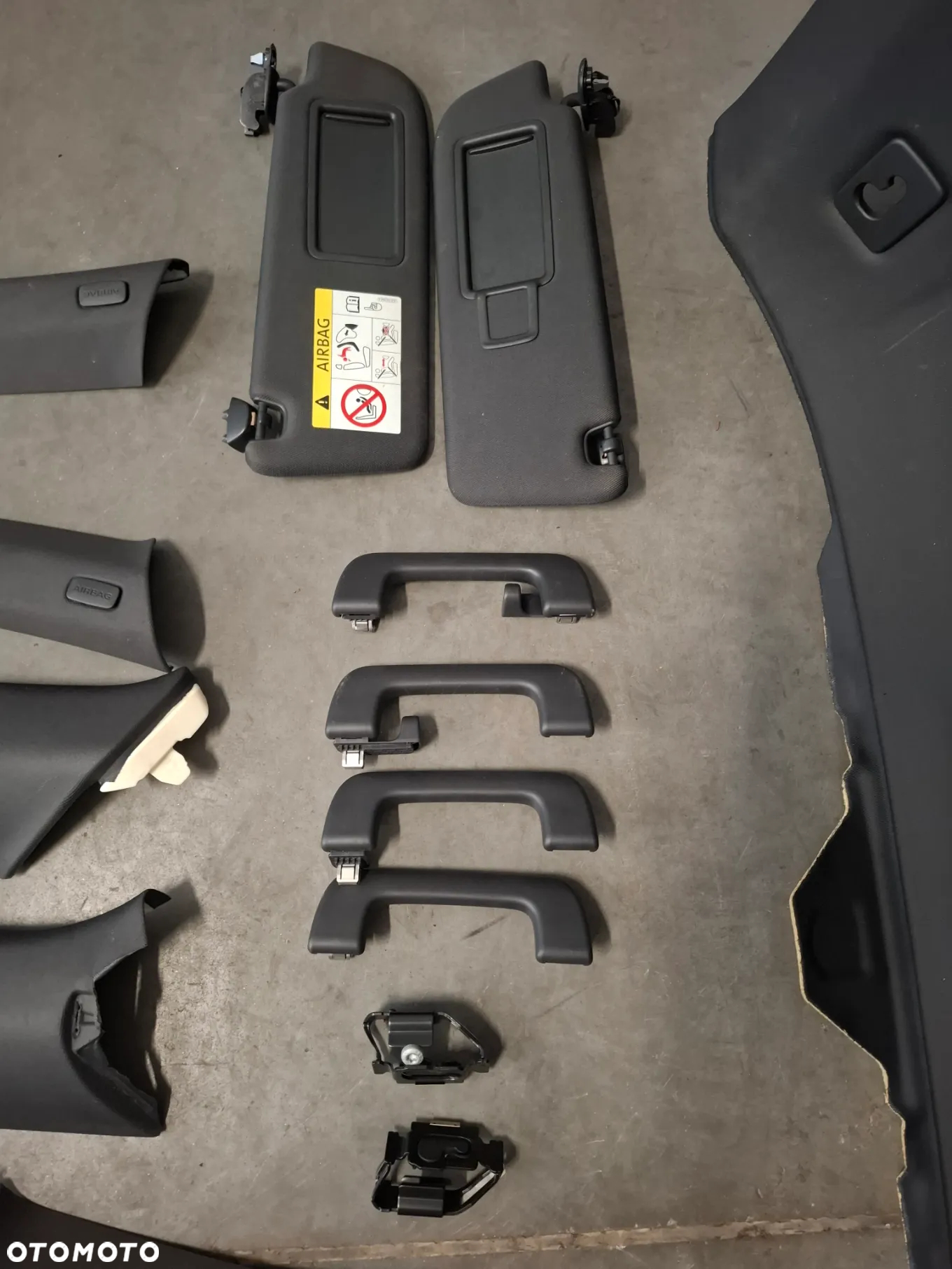 Podsufitka sufit czarna słupki komplet Audi A6 C7 kombii Rok 2015 - 5
