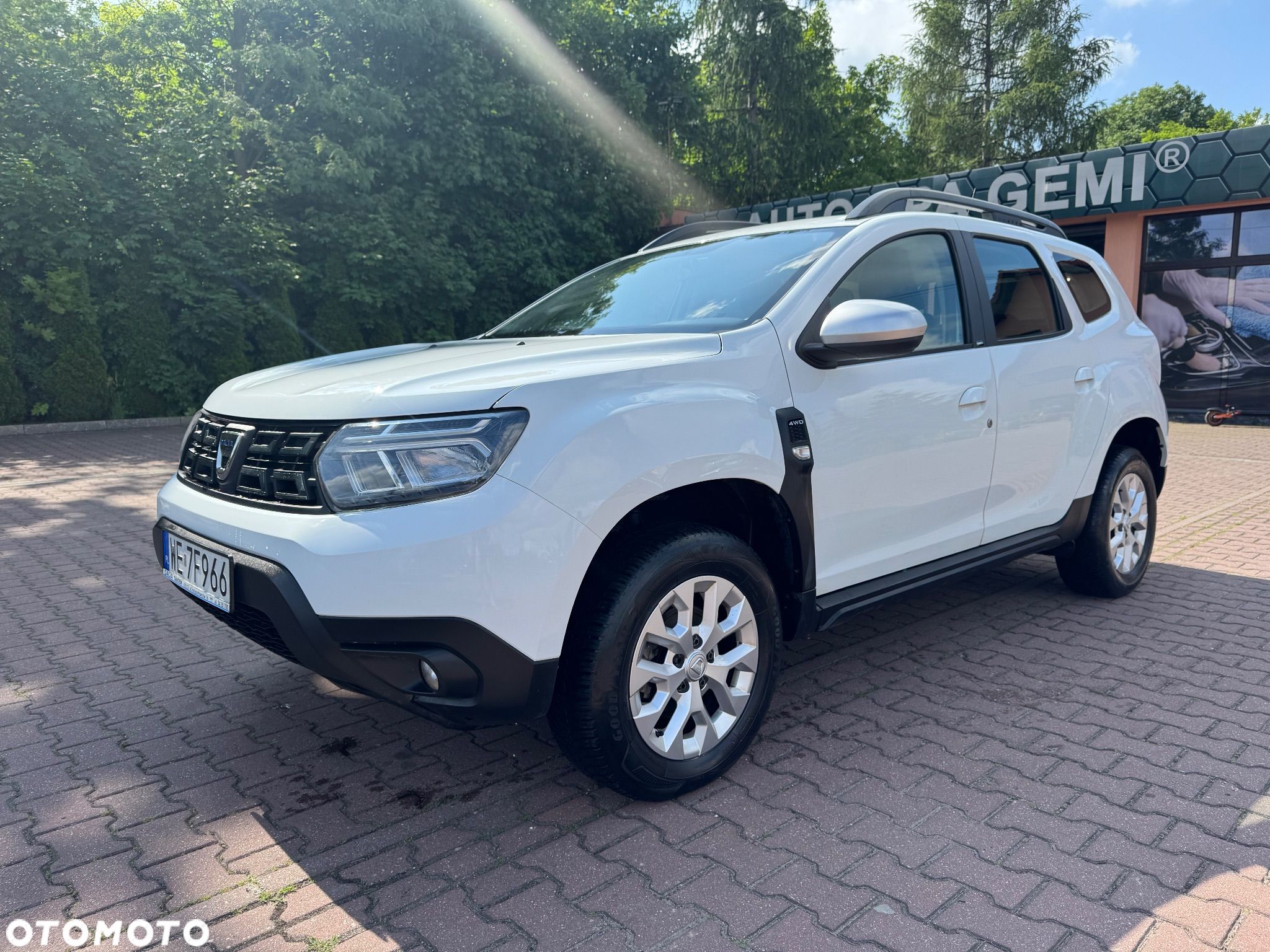 Dacia Duster 1.5 Blue dCi Comfort 4WD - 1