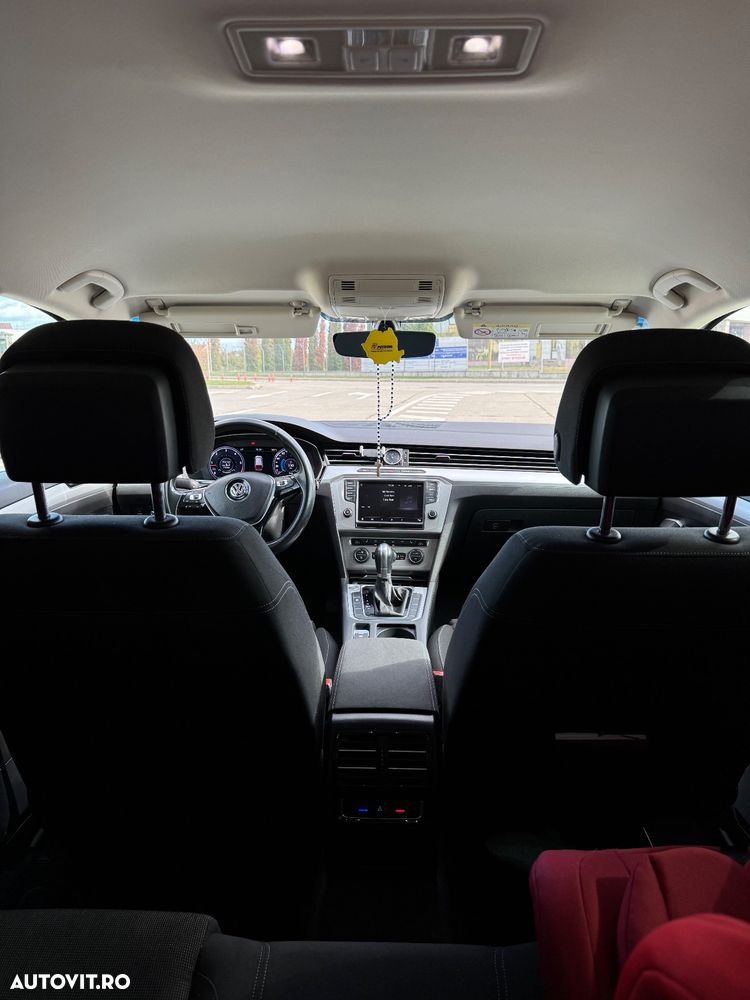 Volkswagen Passat Variant 2.0 TDI DSG Comfortline - 6
