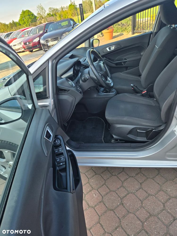 Ford Fiesta 1.4 Champions Edition - 10