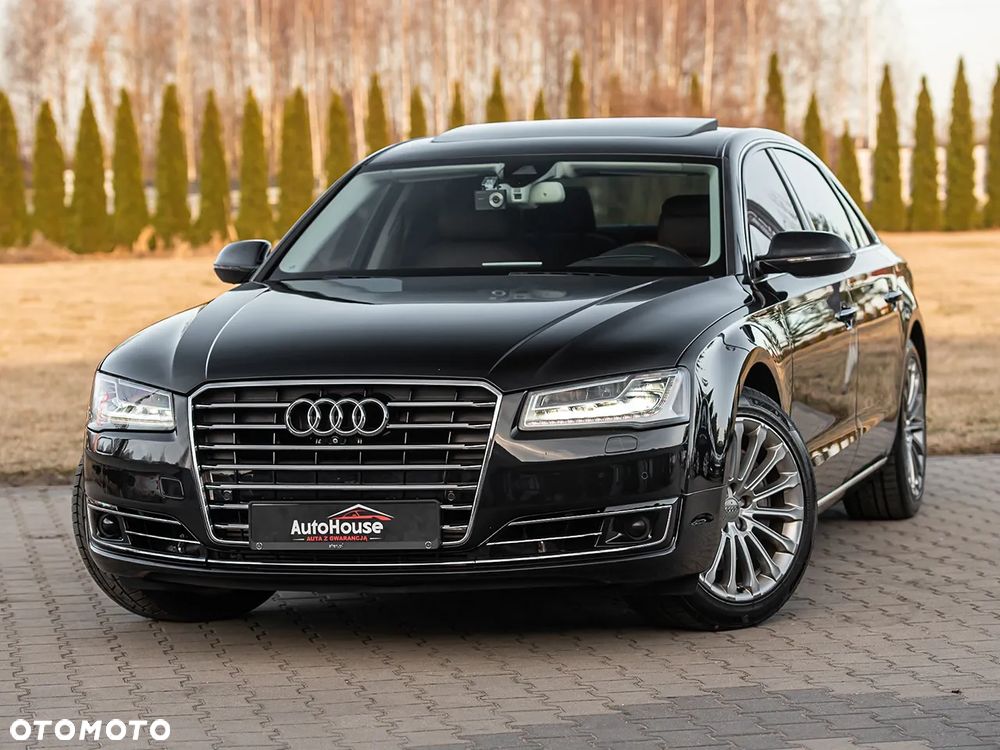 Audi A8 - 4