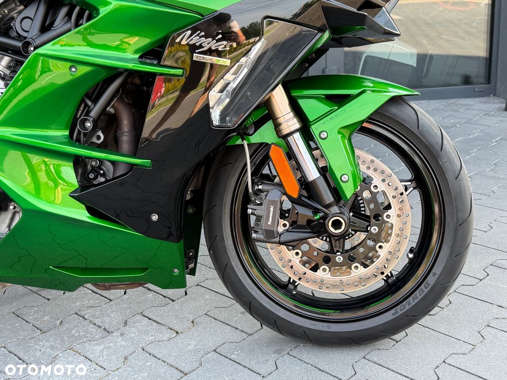 Kawasaki Ninja H2 SX - 9