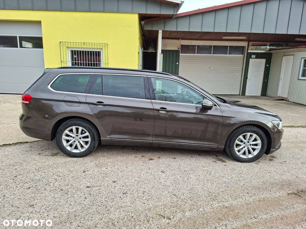 Volkswagen Passat - 5