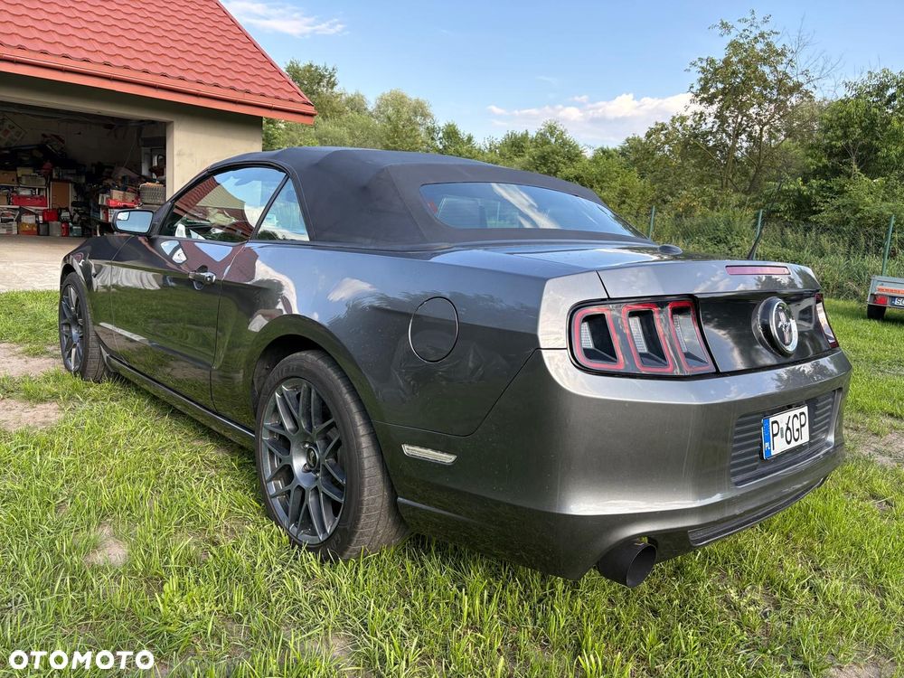 Ford Mustang 3.7 V6 Premium - 7