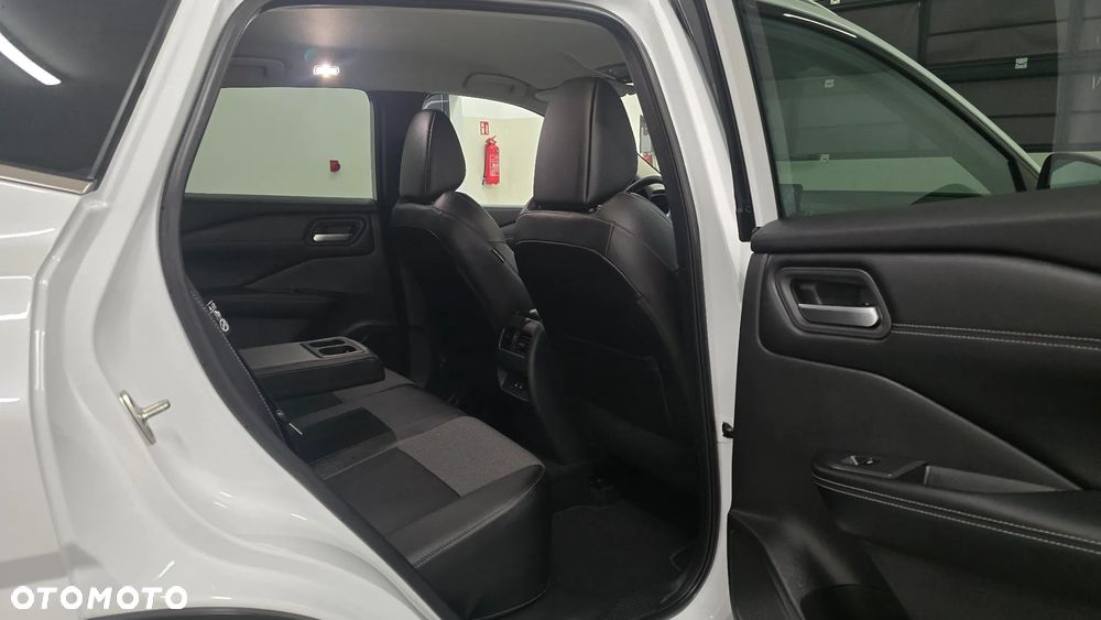 Nissan Qashqai 1.3 DIG-T MHEV Xtronic Tekna+ - 19