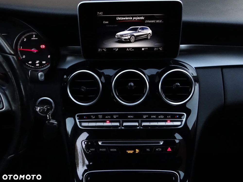 Mercedes-Benz Klasa C 200 (BlueTEC) d T 7G-TRONIC Exclusive - 20
