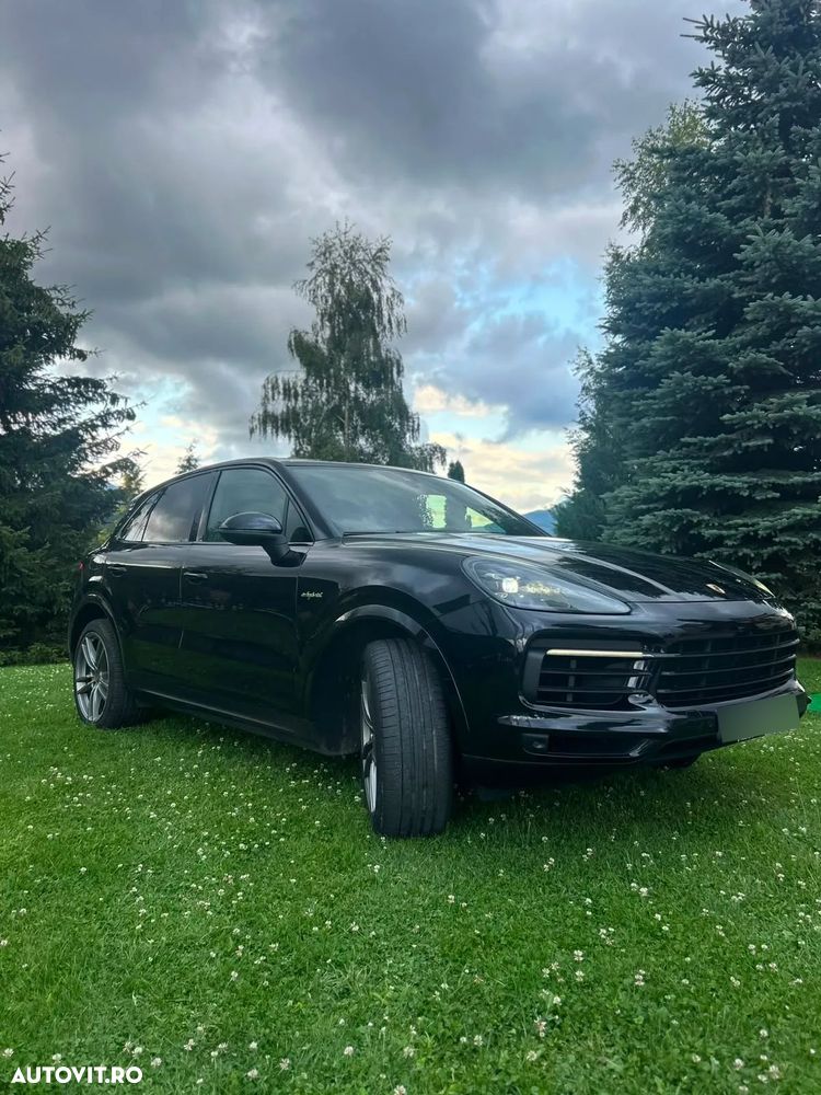 Porsche Cayenne - 3