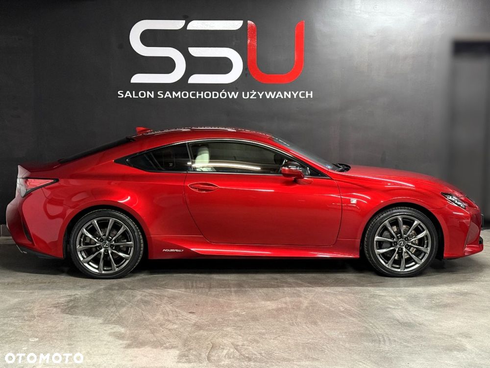 Lexus RC 300h F Sport - 12