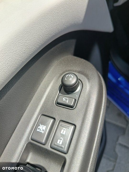 Suzuki Swift - 12