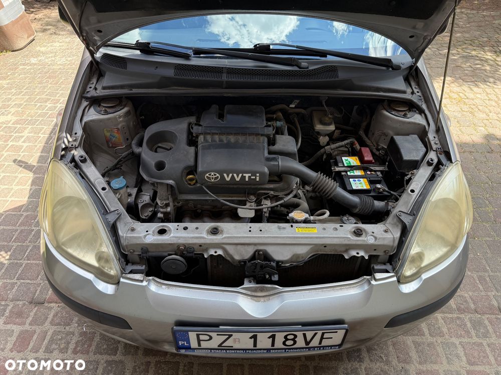 Toyota Yaris - 19